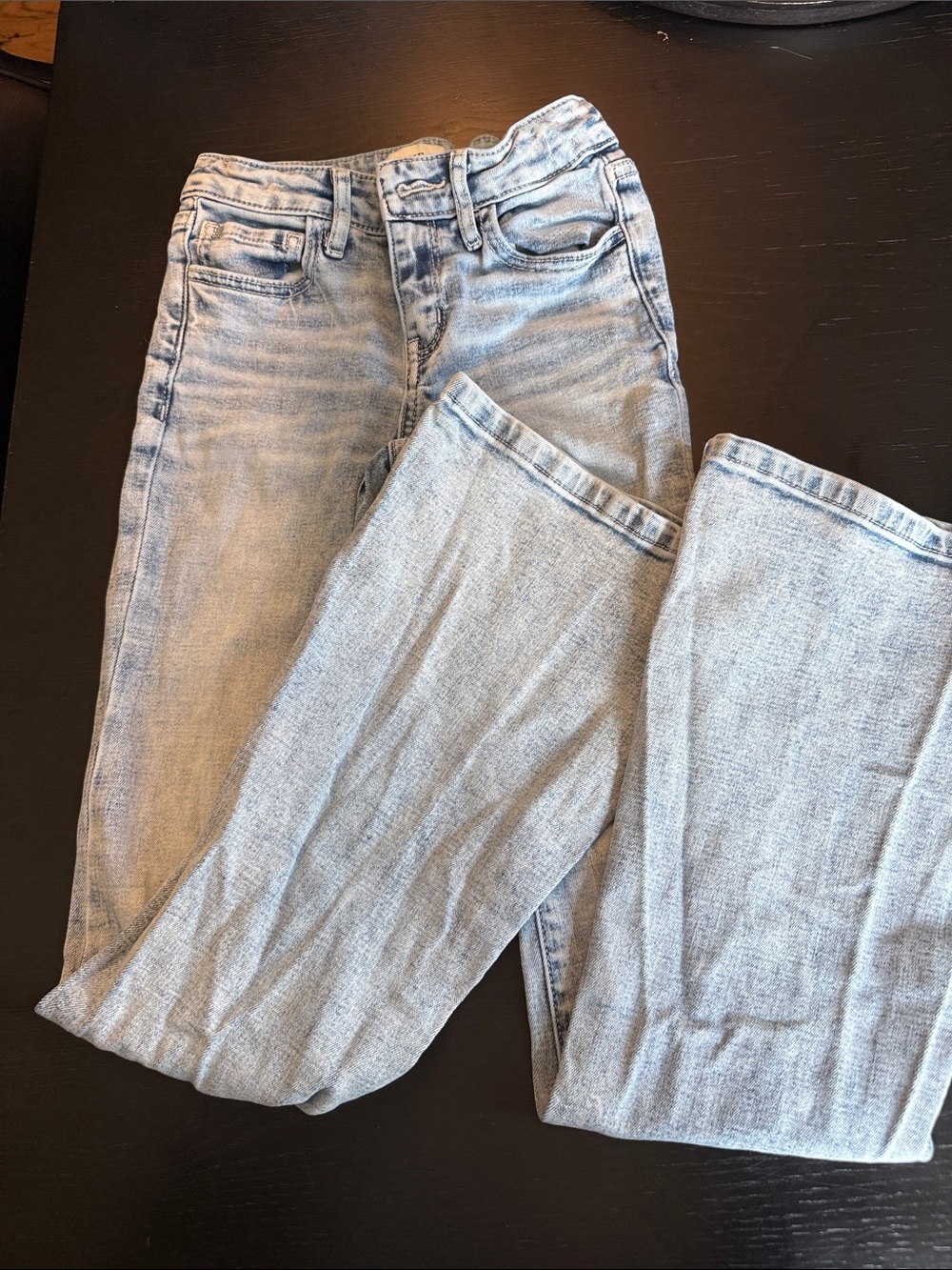 BKE Light Blue Straight Leg girls Jeans